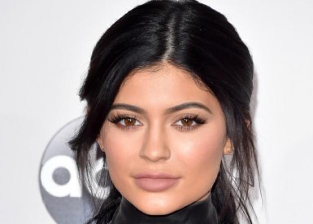 Η Kylie Jenner κάνει το επόμενο μεγάλο βήμα στον κόσμο του beauty!