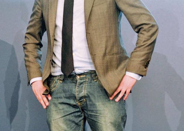 Νεαρός πολιτικός της ΝΔ,εξομολογείται: Με μεγάλωσε η ανύπαντρη μητέρα μου