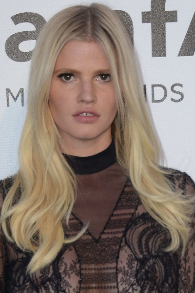 5 | Lara Stone