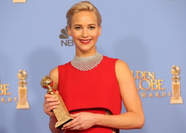 Jennifer Lawrence: Την “είπε” σε δημοσιογράφο που κοιτούσε το κινητό του, την ώρα της συνέντευξης