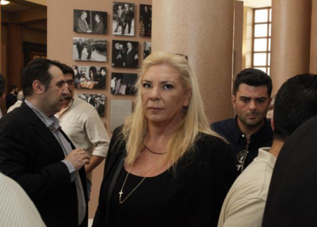 Η Δημήτρα Λιάνη κατηγορείται για βανδαλισμό κατοικίας