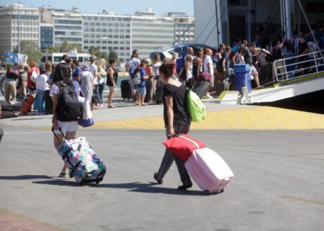 Πότε δικαιούστε έκπτωση στα εισιτήρια των πλοίων – Όλα όσα θέλετε να ξέρετε