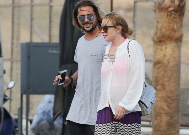 Lindsay Lohan: Ζει τον έρωτά της στη Μύκονο με τον Ντένη Παπαγεωργίου! Φωτογραφίες