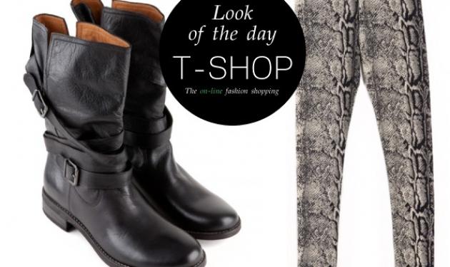 Biker boots και κολάν μαύρο snake: Κάνε δικό σου το look of the day με ένα κλικ!