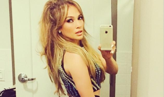 Jennifer Lopez: Δείχνει τις καμπύλες της και… αναστατώνει! Φωτογραφίες