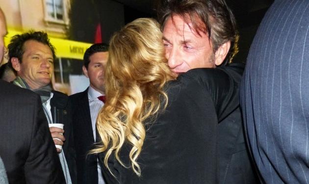 Η Madonna έπεσε στην αγκαλιά του… πρώην συζύγου της Sean Penn!