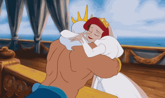 Οι καλύτερες αγκαλιές μέσα από τις ταινίες της Disney! Φωτογραφίες