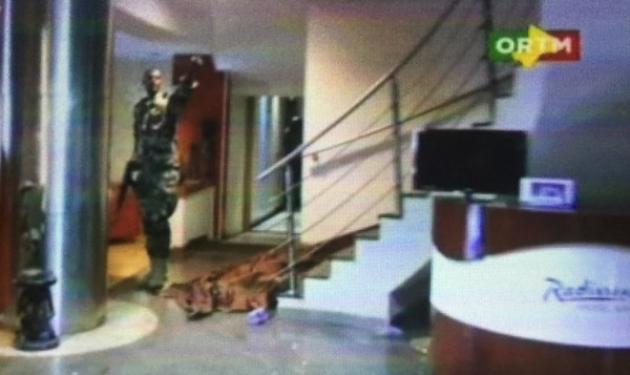 Δεκάδες οι νεκροί στο Μάλι – Ανατριχιαστικές μαρτυρίες για το μακελειό στο ξενοδοχείο
