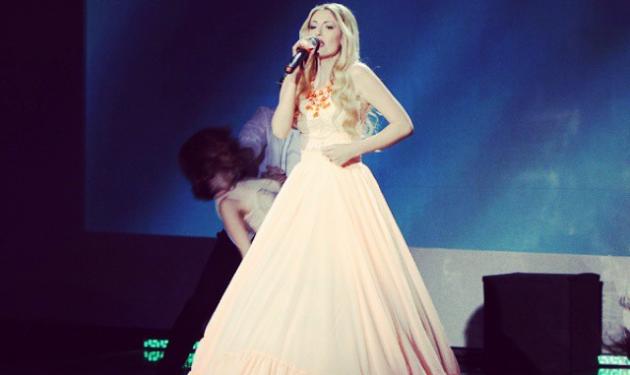 Eurovision 2015: Δες την Μαρία Έλενα Κυριάκου να δοκιμάζει χτενίσματα για τη μεγάλη βραδιά!