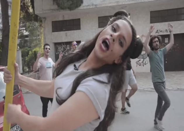 ΜΑΝΤΙΣΣΑ: Ξεκαρδιστική παρωδία της τεράστιας επιτυχίας της Μαρίνας Σάττι! [vid]