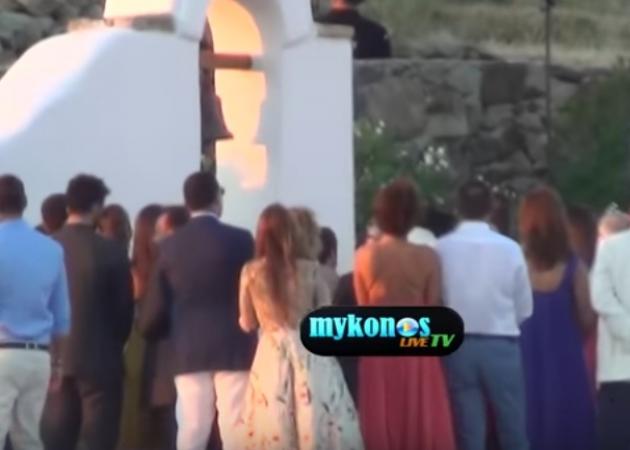 Η πρώτη δημόσια εμφάνιση Δήμητρας Ματσούκα στο πλευρό του Πέτρου Κόκκαλη [vid]