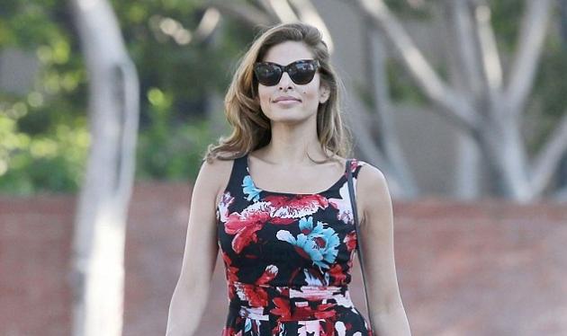 Eva Mendes: Αποκάλυψε πως δεν έχει προσλάβει νταντά για το παιδί της!
