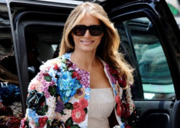 Απίστευτο! Πόσο κόστισε το floral παλτό της Μελάνια Τραμπ