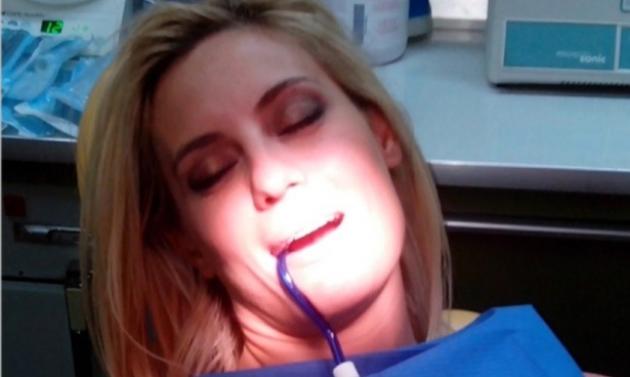 Η Ελεονώρα Μελέτη στον οδοντίατρο!