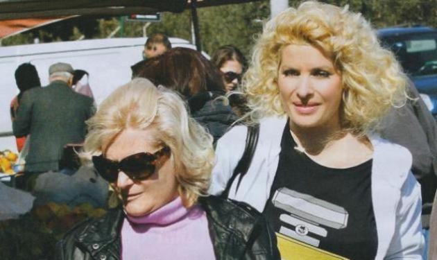 Οι Ελληνίδες celebrities που έχουν αδυναμία στις μαμάδες τους!