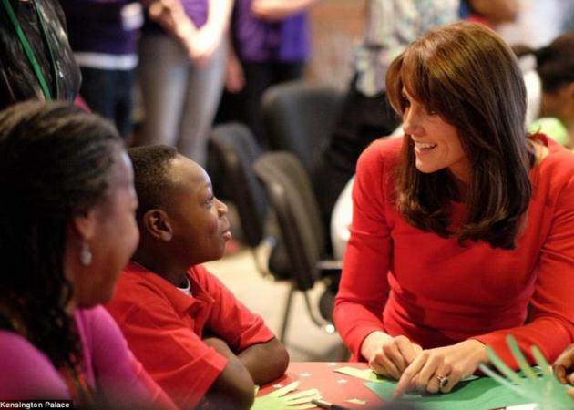 Kate Middleton: Φωτιά στα κόκκινα! Τρίτη επίσημη εμφάνιση με το ίδιο φόρεμα