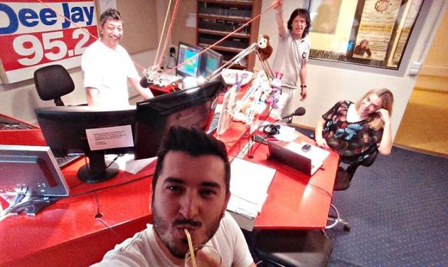 O Μιχάλης Τσαουσόπουλος και η πιο τρελή παρέα του ραδιοφώνου επιστρέφουν στον Αthens Radio dj!