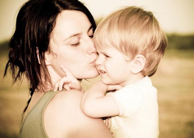 Απίστευτο: Τι επίδραση έχει στο παιδί ο ήχος της φωνής της μητέρας