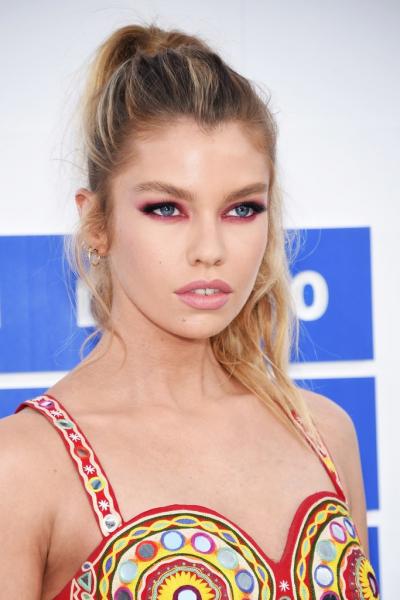 11 | Stella Maxwell