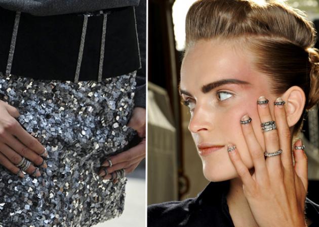 Η επόμενη μεγάλη τάση στα νύχια είναι το knuckle ring trend! Και το είδαμε στην Chanel!