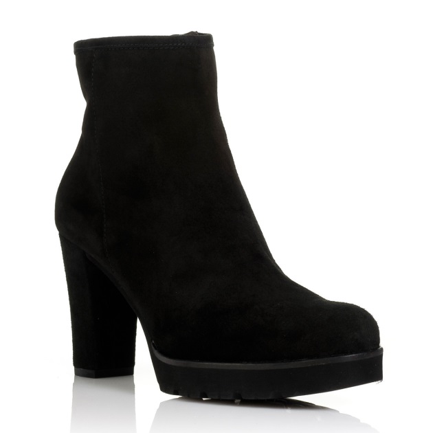 6 | Ankle boots Nak