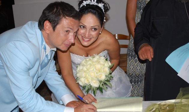 Σταύρος Νικολαΐδης: “Χάσαμε το μωρό που περιμέναμε λίγο πριν το γάμο μας”