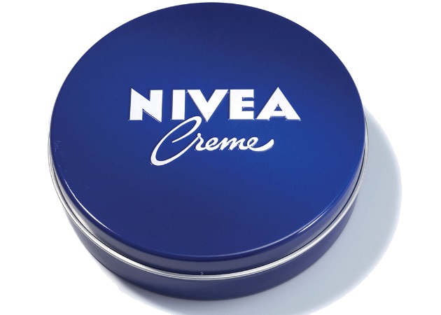 Η Nivea κυκλοφορεί άρωμα (και μυρίζει ακριβώς όπως η θρυλική κρέμα)!