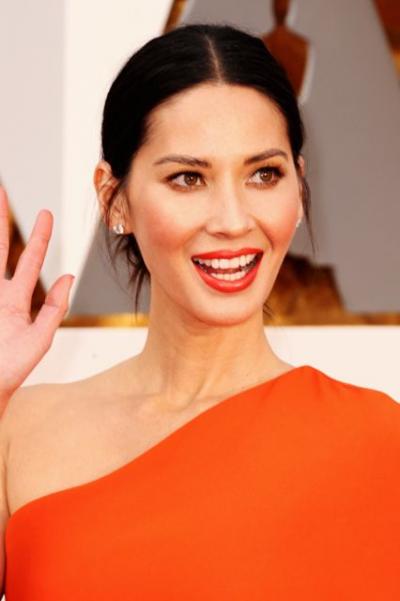 16 | Olivia Munn