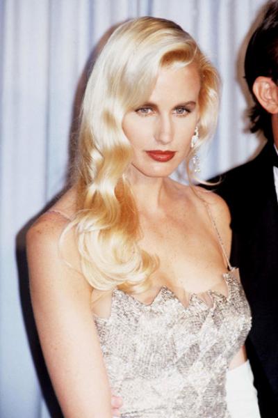 11 | oscars-red-carpet-daryl-hannah-1988