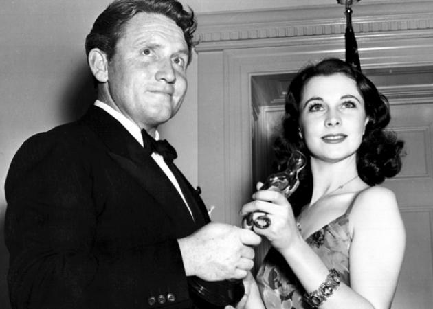 20 | oscars-red-carpet-vivien-leigh-spencer-tracy-1940