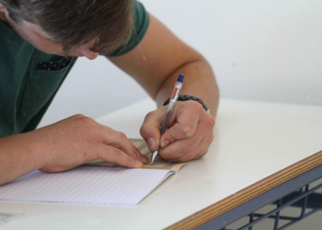 Πανελλήνιες 2017: Τα θέματα Ιστορίας, Φυσικής και Ανάπτυξης Εφαρμογών