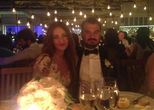 Ανδρέας Παπαμιμίκος – Σόνια Σαββίδη: Γαμήλιο party με διάσημους καλεσμένους! Φωτογραφίες