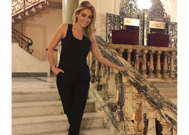 Ελένα Παπαβασιλείου: Στιγμές χαλάρωσης με την κουμπάρα της!