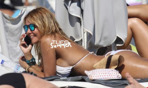 Χριστίνα Παππά: Super σέξι εμφάνιση στα 46 της, στην παραλία της Μυκόνου! Φωτογραφίες
