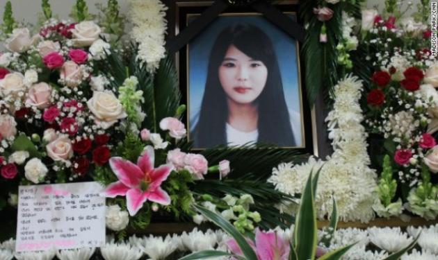 Η ηρωίδα της Νότιας Κορέας! Θυσιάστηκε για να σώσει δεκάδες από το ναυάγιο