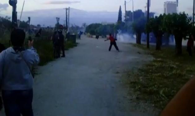 “Εμφύλιος” στην Πάτρα: Κάτοικοι και μέλη της Χρυσής Αυγής εναντίον λαθρομεταναστών – Αποκαλυπτικά βίντεο!