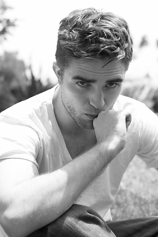 Robert Pattinson