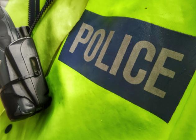 Εξοργιστική καταγγελία: Αστυνομικός σε άτομο με κινητικά προβλήματα: “Τρομάζεις τον κόσμο, θα έπρεπε να ντρέπεσαι να κυκλοφορείς!”