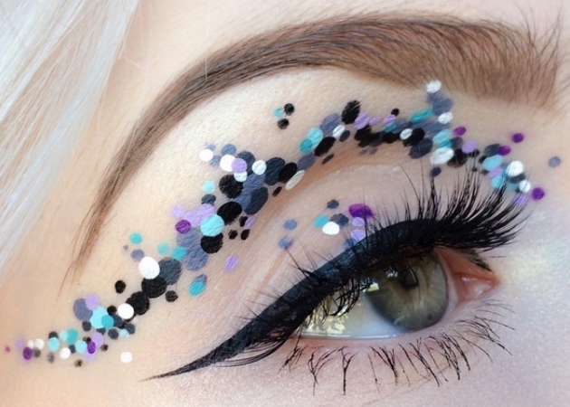 Polka dots cut creases: 4 άγνωστες λέξεις που έγιναν instagram trend! Τι ακριβώς είναι!