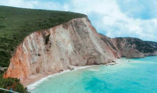 Πόρτο Κατσίκι: Ο σεισμός στη Λευκάδα εξαφάνισε την αμμουδιά, στη διάσημη παραλία!