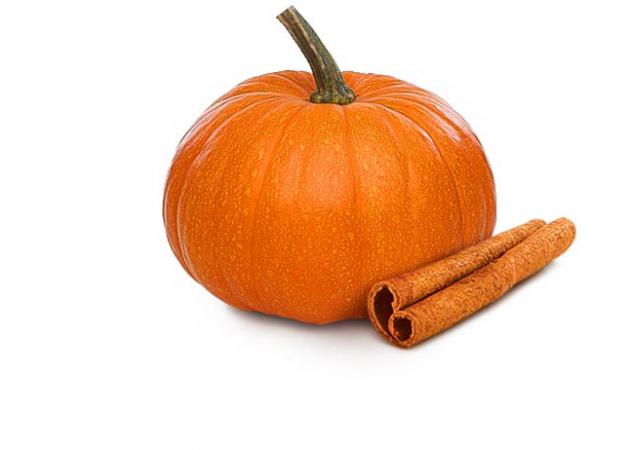 Pumpkin τρέλα! Τι δουλειά έχει μια… κολοκύθα στο μανικιούρ;