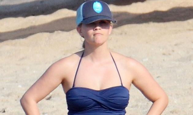 Μόλις γέννησε! H πρώτη εμφάνιση της Reese Witherspoon με μαγιό!