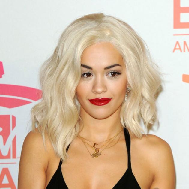 7 | Η αψεγάδιαστη επιδερμίδα της Rita Ora!