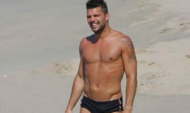 Έφτασε στη Σκιάθο ο Ricky Martin για το Gay Festival!