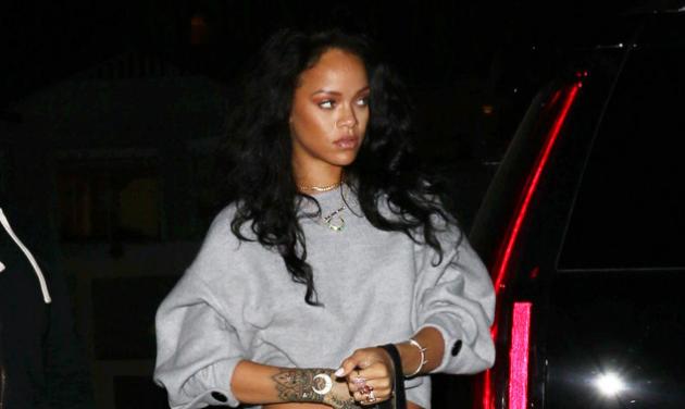Rihanna: Δε θα πιστεύεις ποσο κοστίζει αυτή η… casual εμφάνισή της!