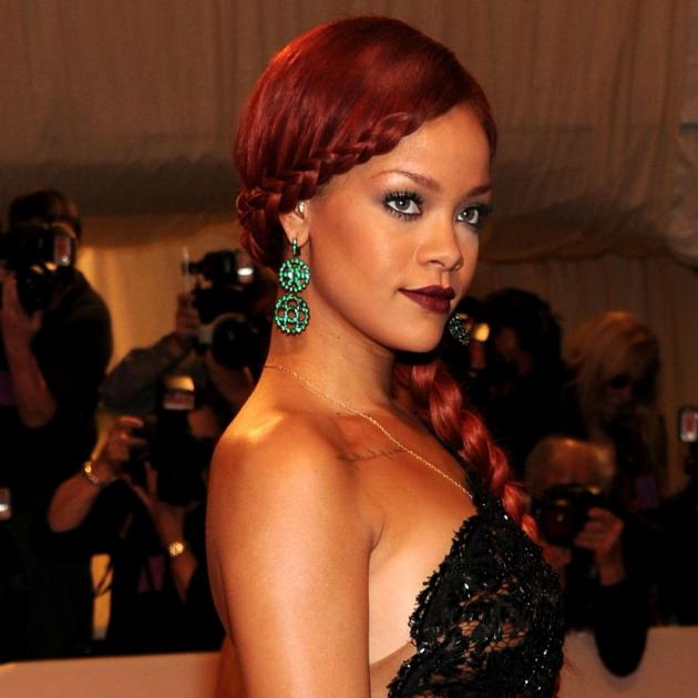 9 | Η πλεξίδα της Rihanna