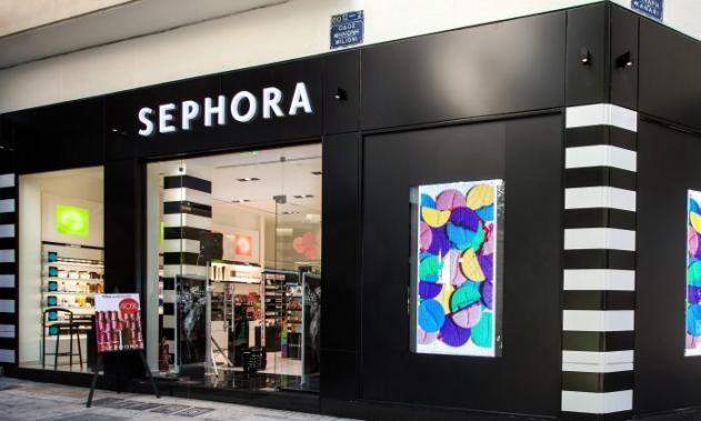 Θα πας για shopping ή θέλεις να φτιάξεις φρύδια; Πέρασε από το ανανεωμένο Sephora στο Κολωνάκι!