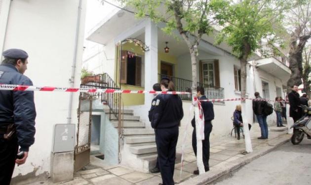 Συγκλονίζει η δολοφονία πατέρα και γιου μέσα στο σπίτι τους στις Σέρρες