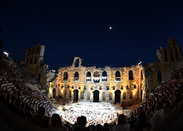 H Sistema Europe Youth Orchestra καθήλωσε 4.000 κόσμου στο Ηρώδειο