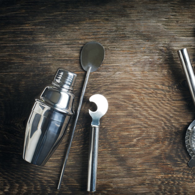 Ποιος είναι ο καλύτερος τρόπος να φτιάξεις dressing; Ένα shaker φυσικά!